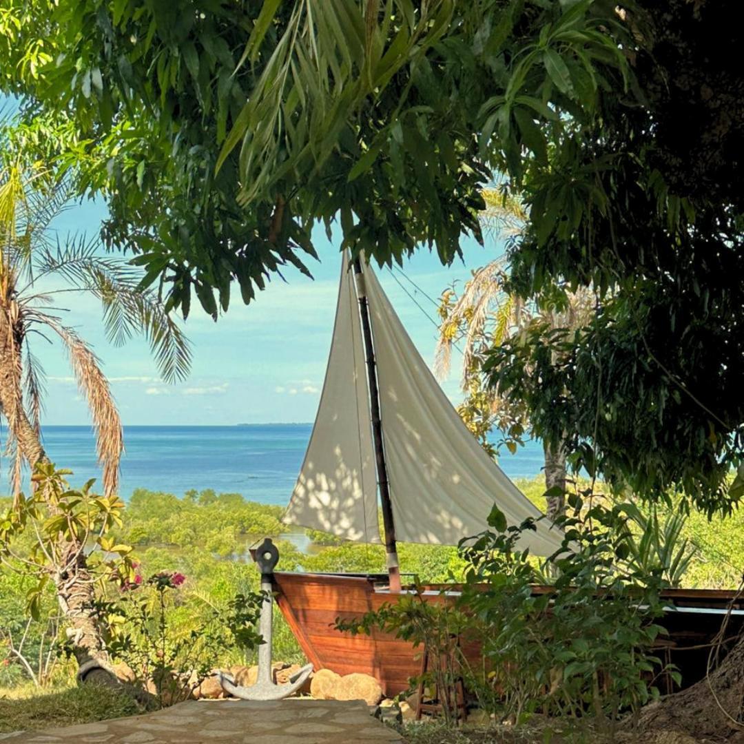 Wings Hotels Nosy-Be Bagian luar foto